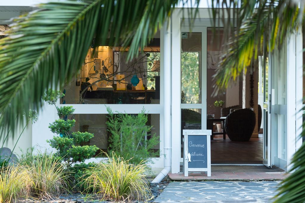 Latitude Ouest Hotel Restaurant & Spa Locronan Eksteriør bilde